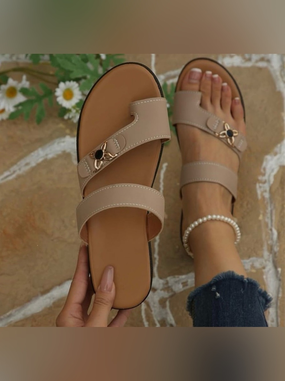 Women’s Size 9 Beige Double Strap Toe Loop Slide Sandals Comfort Casual New